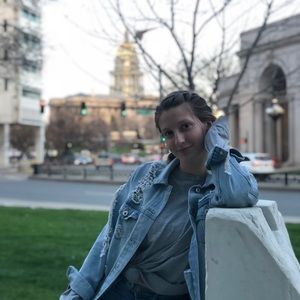 Meet your Posher, Rebecca